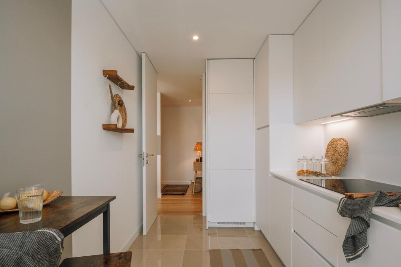 Montalto - 1 Bedroom And Parking In Alvalade Appartement *